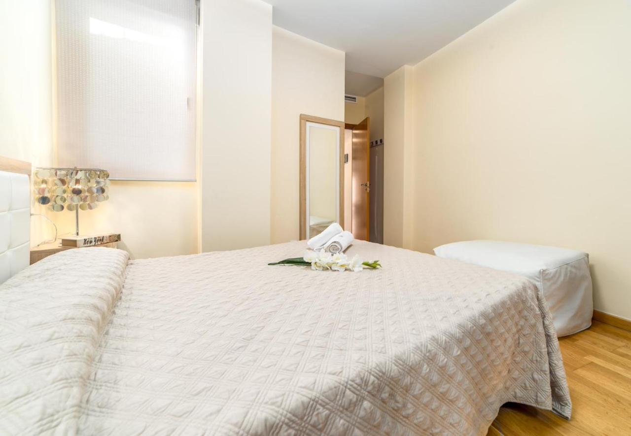 Travel Habitat Jardines Rio Turia. Apartment Valencia Ruang foto