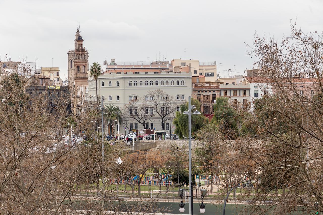 Travel Habitat Jardines Rio Turia. Apartment Valencia Bagian luar foto